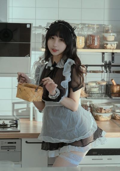 三更2饺子在地上做_BD英语影视在线观看