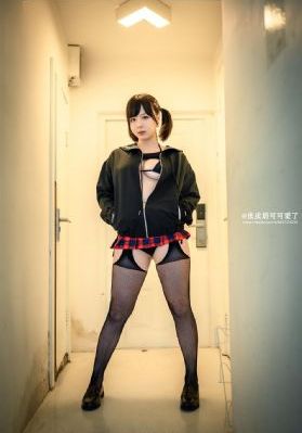 美女4人酒池肉林_BD韩语电影完整版在线观看